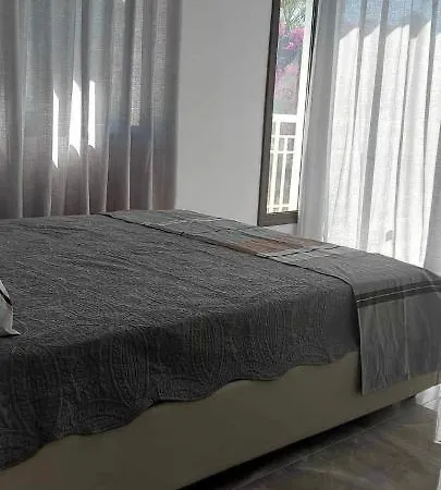Luxury Kuklia