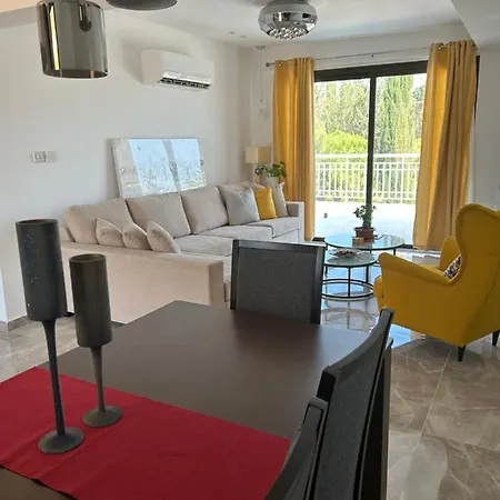 Apartment Luxury Kouklia