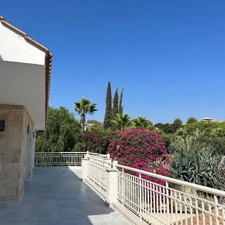 Luxury Apartment Kouklia